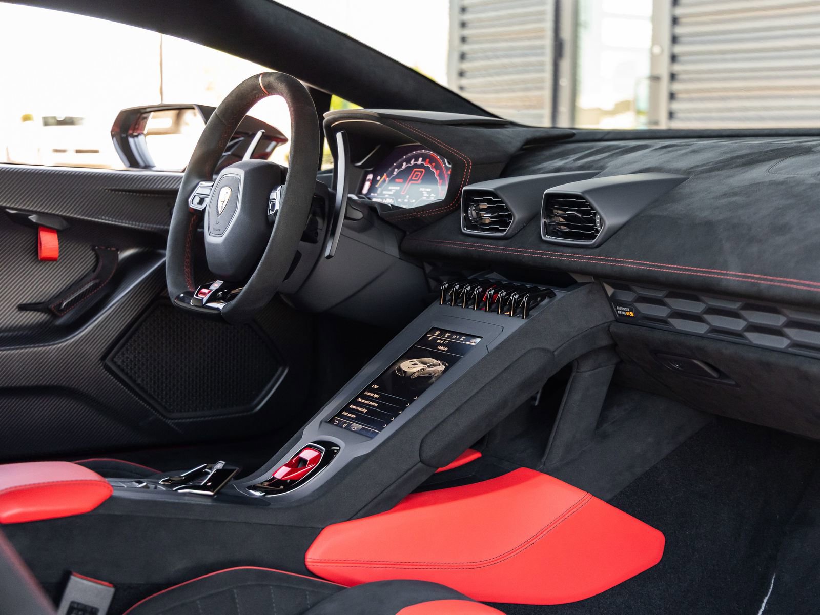 Used 2022 Lamborghini Huracan STO image 53