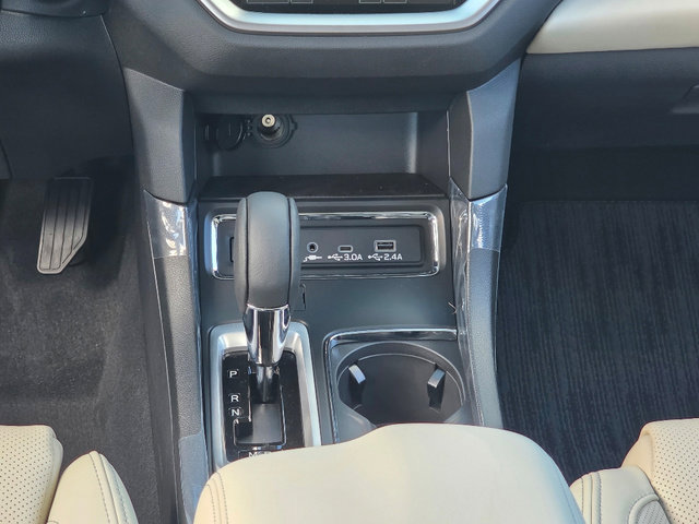 New 2025 Subaru Ascent Limited image 14