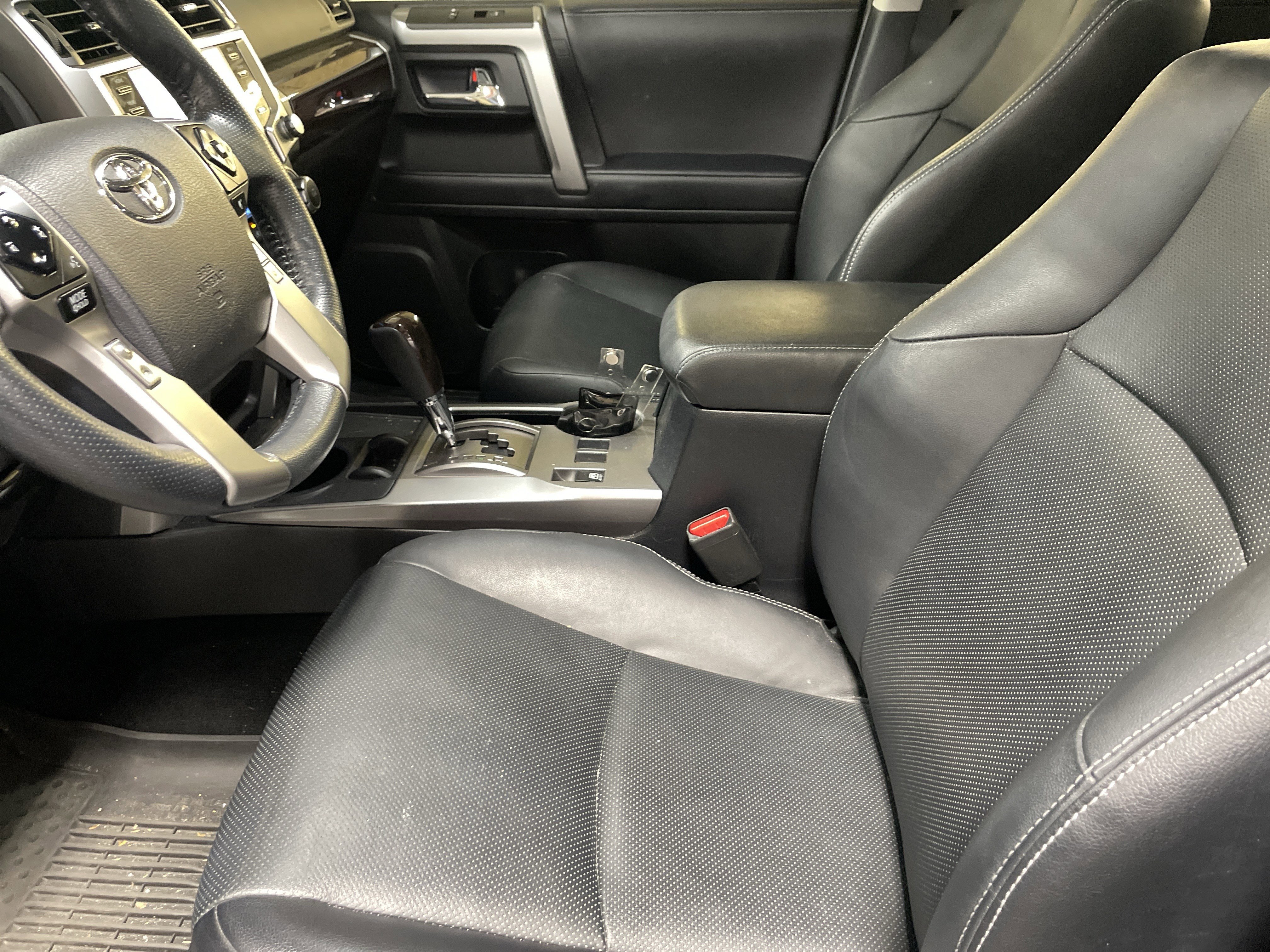 Used 2023 Toyota 4Runner Limited RWD image 44