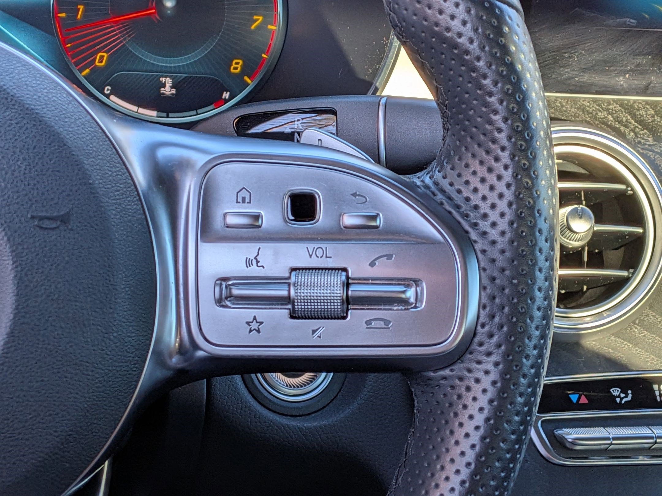 Used 2023 Mercedes-Benz C 300 C 300 image 15