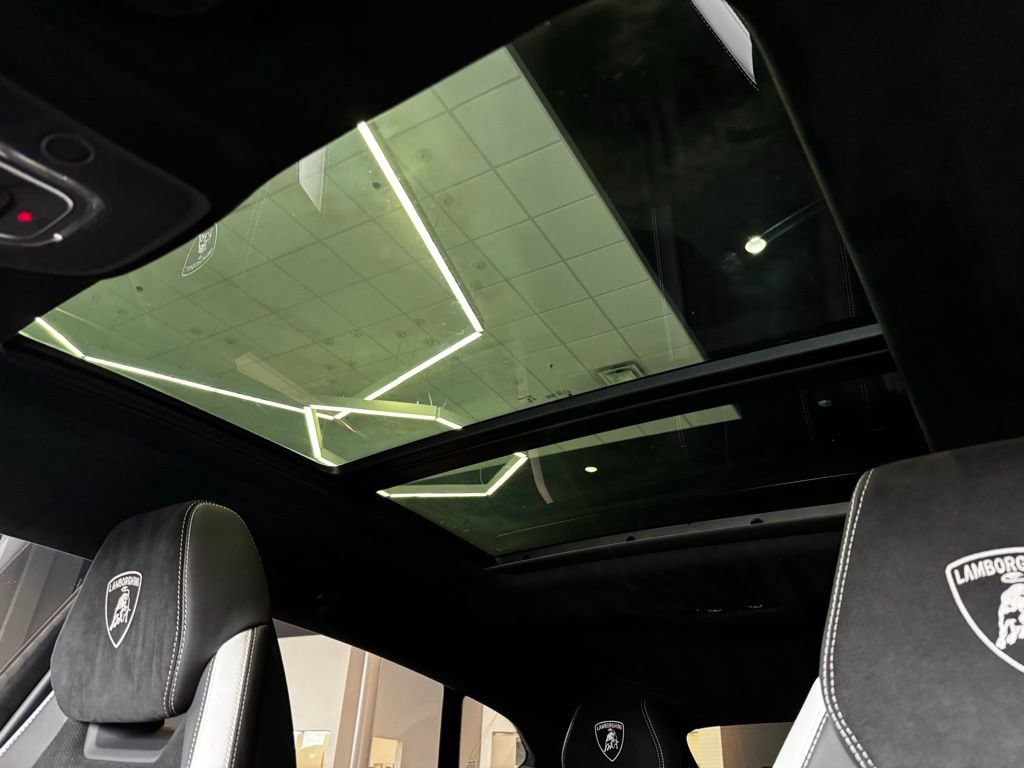 Used 2024 Lamborghini Urus Performante image 59