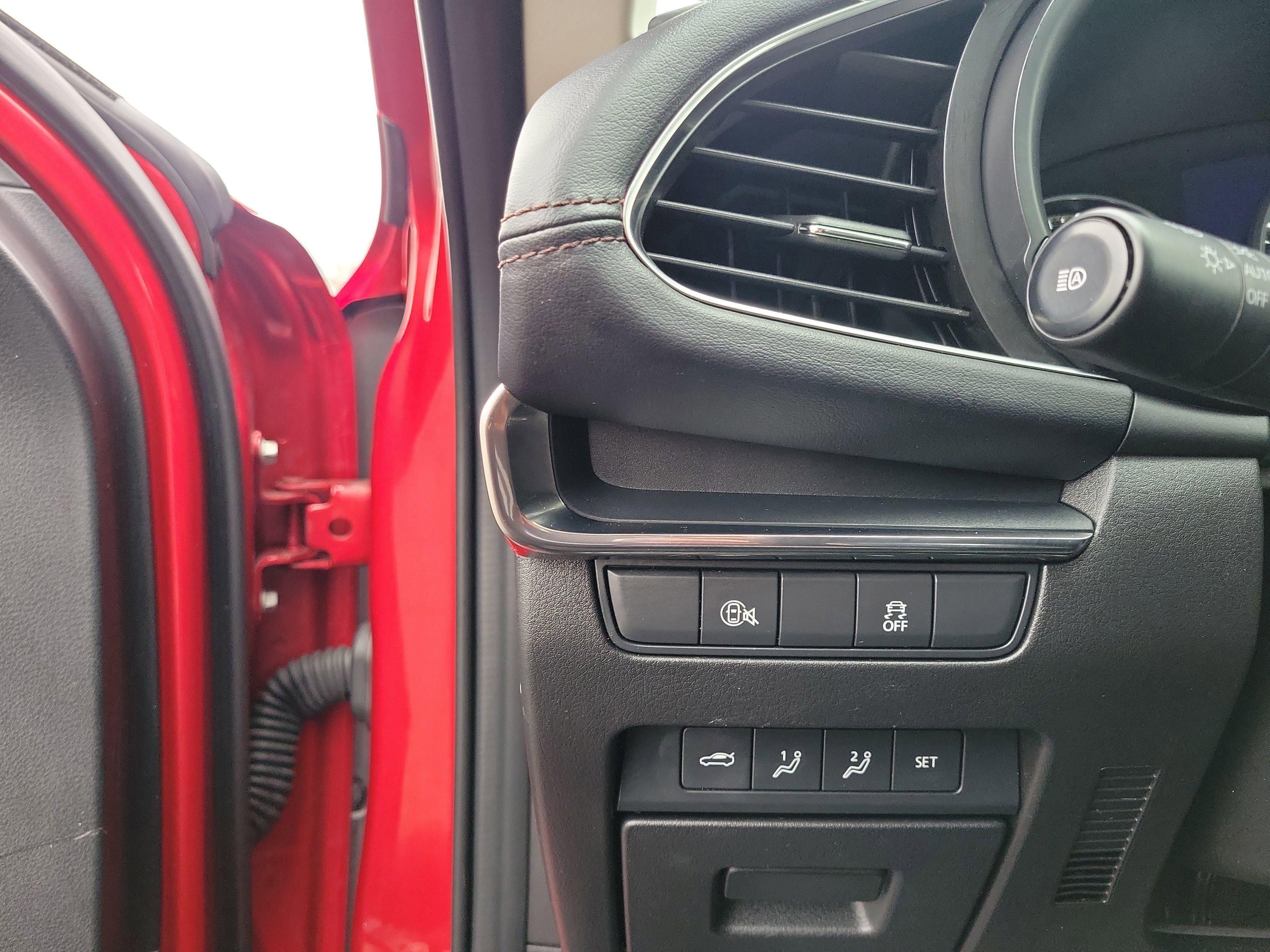 Used 2025 MAZDA MAZDA3 s image 20