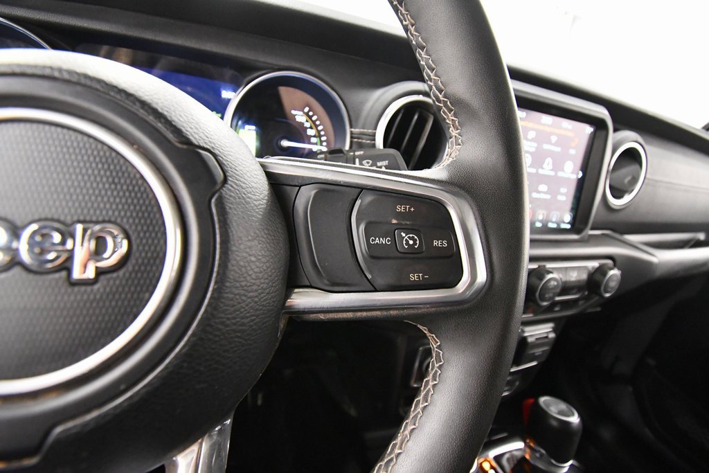 Used 2023 Jeep Wrangler Unlimited Sahara image 20