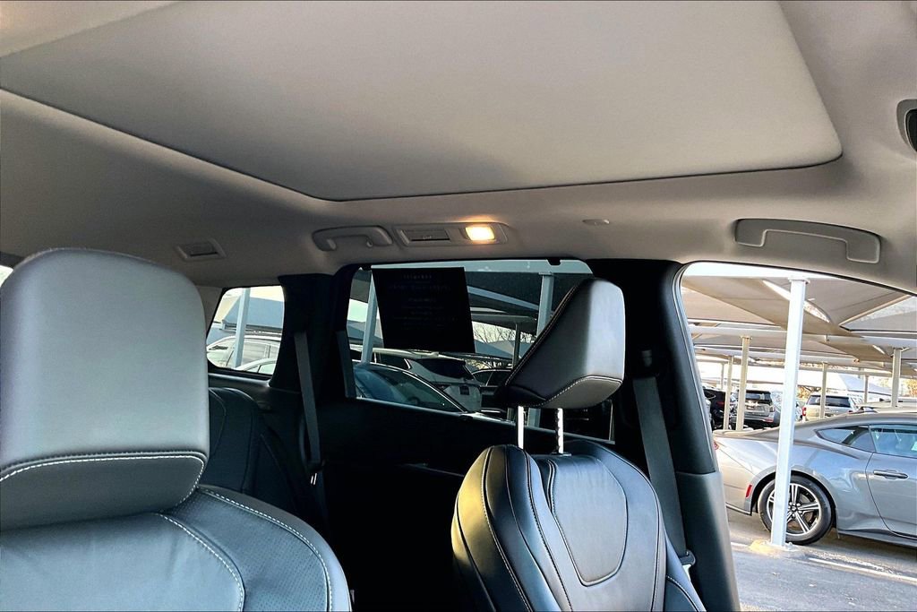 Certified 2025 INFINITI QX60 Luxe w/ Vision Package FWD image 22