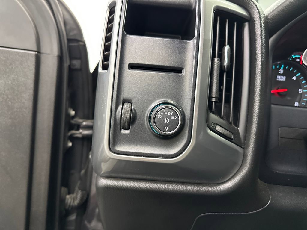 Used 2014 Chevrolet Silverado 1500 LT w/ Texas Edition, 1LT Trim RWD image 31
