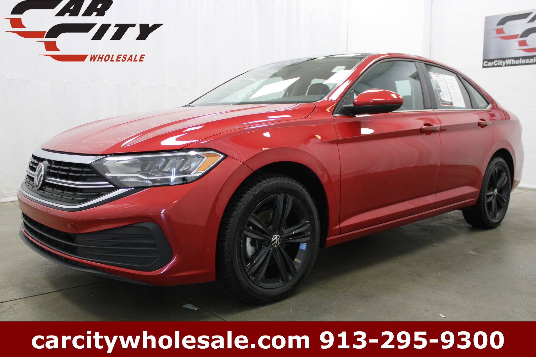 Used 2023 Volkswagen Jetta SE image 1