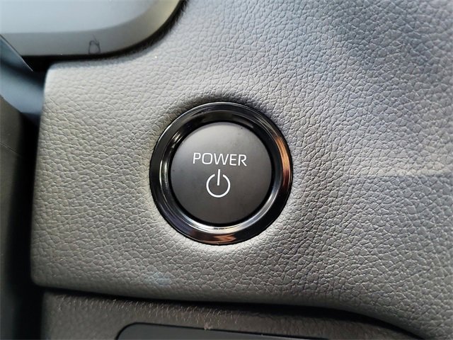 Used 2025 Toyota Sequoia SR5 image 18