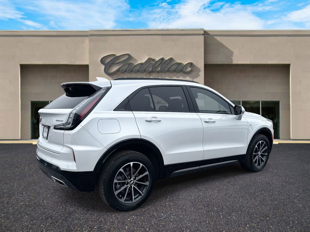 Certified 2024 Cadillac XT4 Sport image 3
