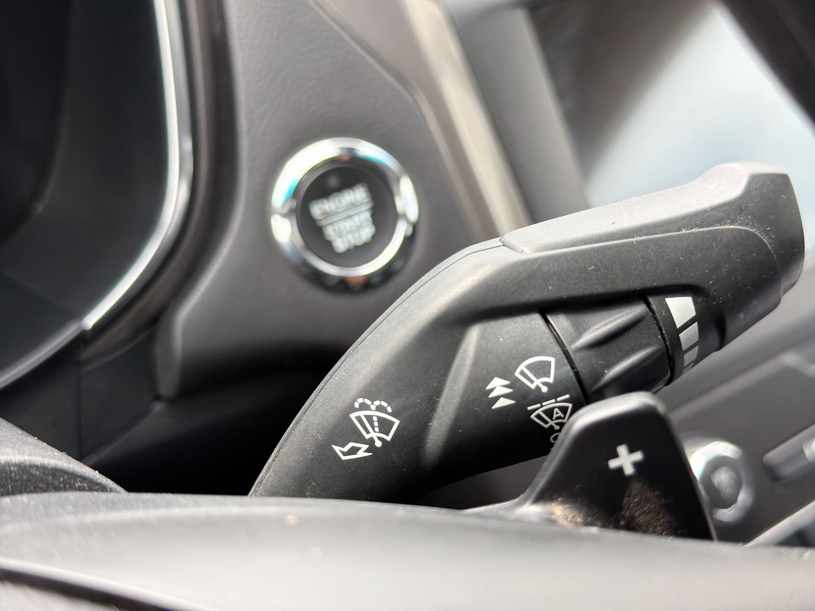 Used 2020 Ford Fusion SE FWD image 26