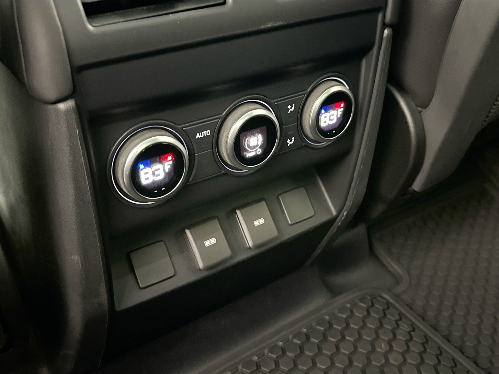 Certified 2024 Land Rover Defender 130 S image 29