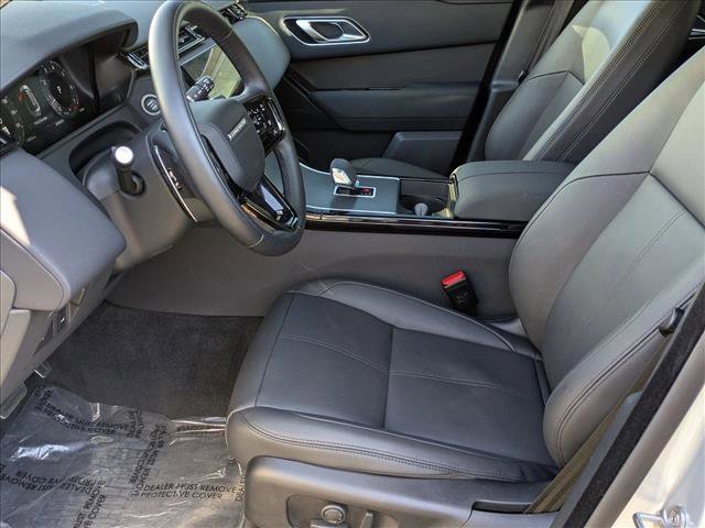 Certified 2025 Land Rover Range Rover Velar Dynamic SE image 17