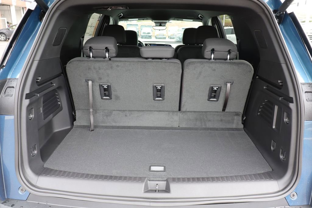 New 2026 Chevrolet Traverse LT w/ Enhanced Driving Package image 36