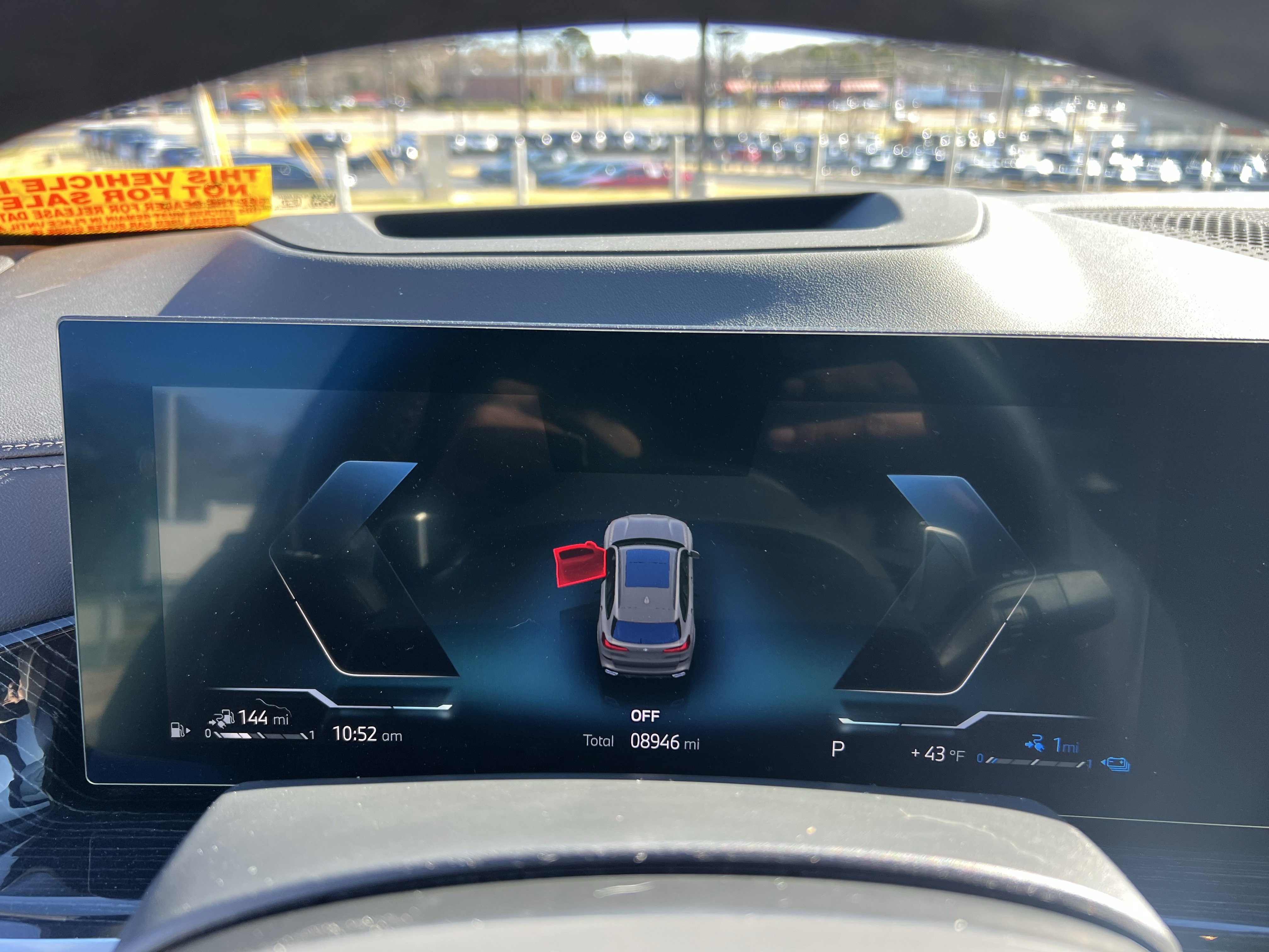 Used 2026 BMW X5 xDrive50e w/ M Sport Package image 22