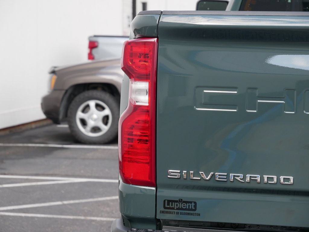 New 2026 Chevrolet Silverado 2500 LT w/ All Star Edition AWD/4WD image 6