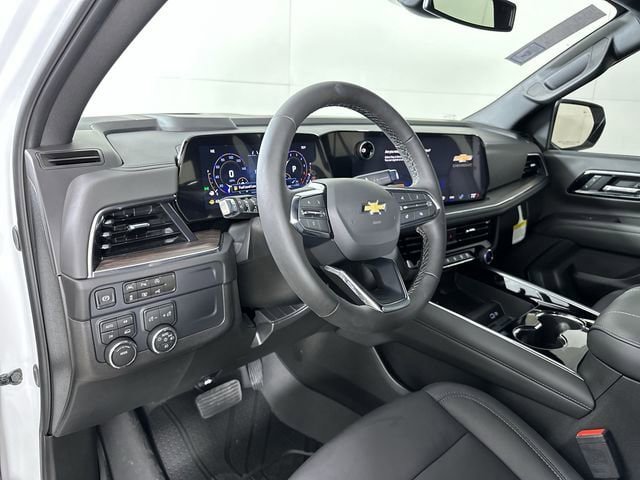 New 2026 Chevrolet Suburban LT w/ Comfort Package AWD/4WD image 11