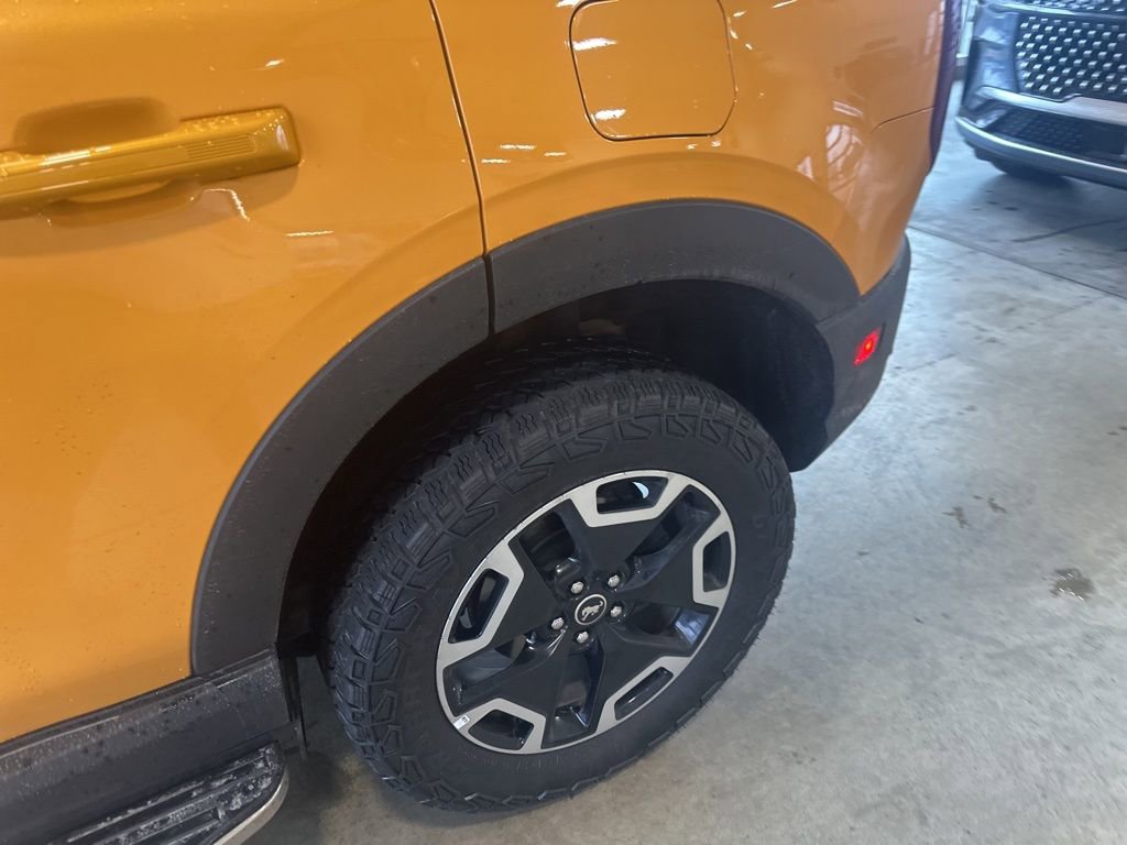 Used 2023 Ford Bronco Sport Outer Banks image 5