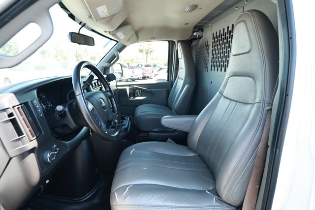 Used 2021 Chevrolet Express 2500 w/ Driver Convenience Package RWD image 22