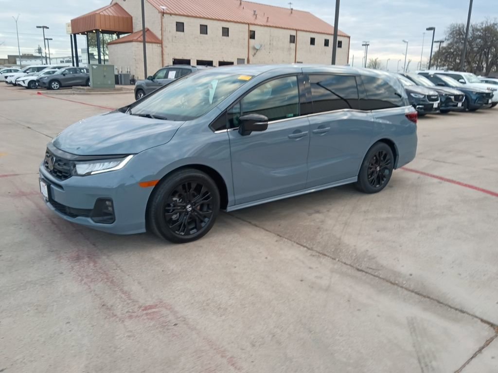 Used 2025 Honda Odyssey Sport-L image 1