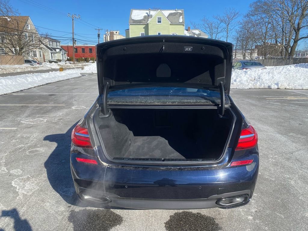 Used 2019 BMW 740i xDrive w/ Executive Package image 23