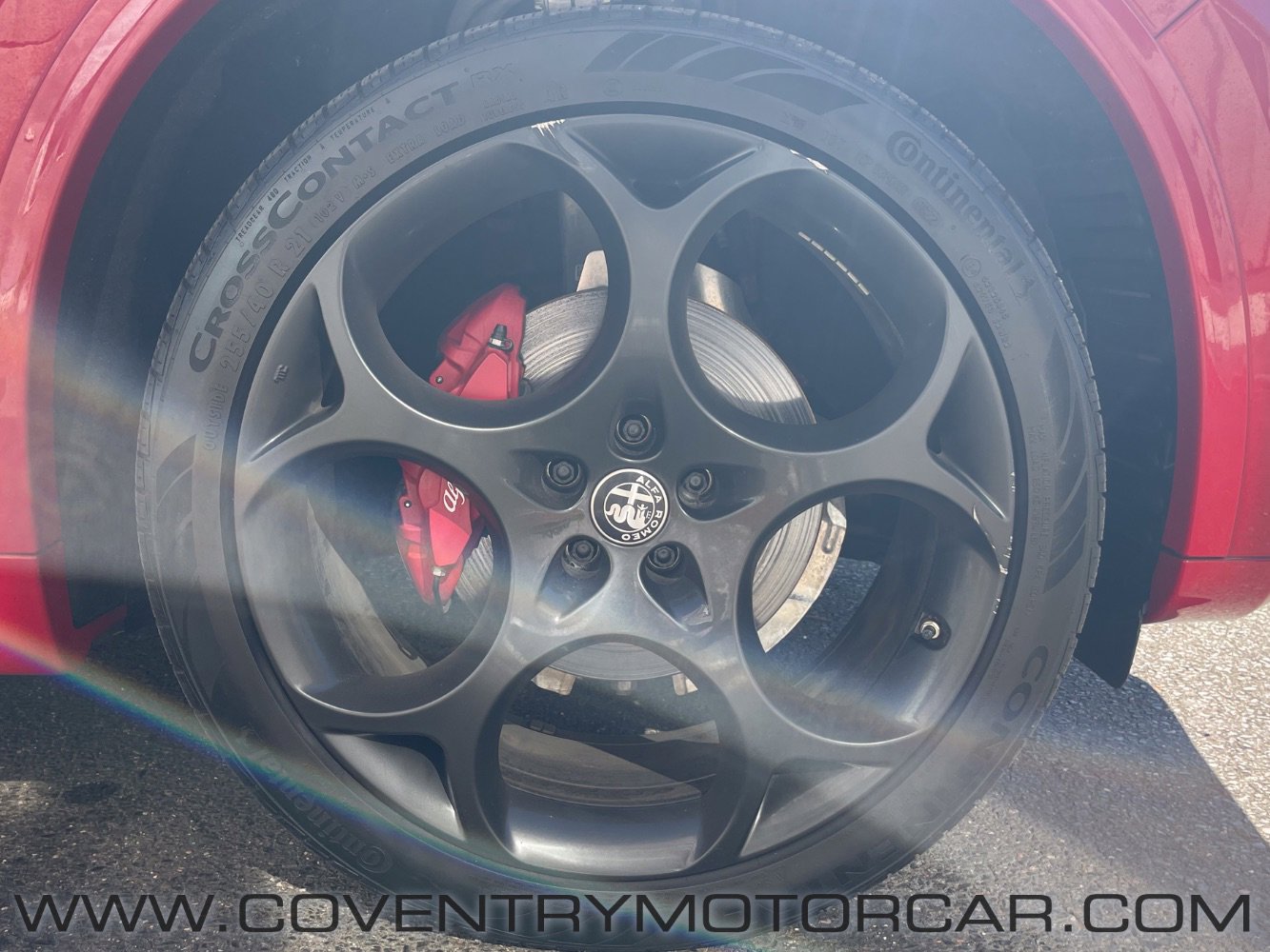 Used 2022 Alfa Romeo Stelvio Veloce image 11