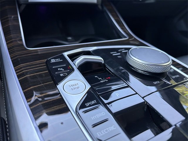 Used 2025 BMW X5 xDrive50e image 20