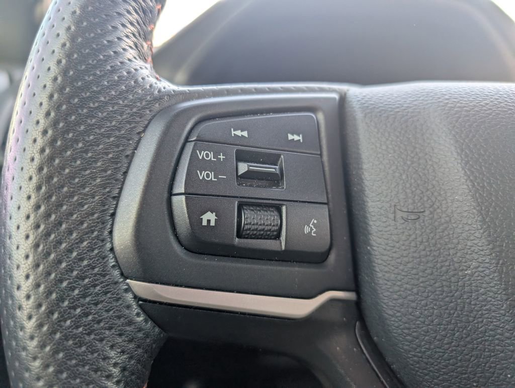 Used 2025 Honda Ridgeline TrailSport image 14