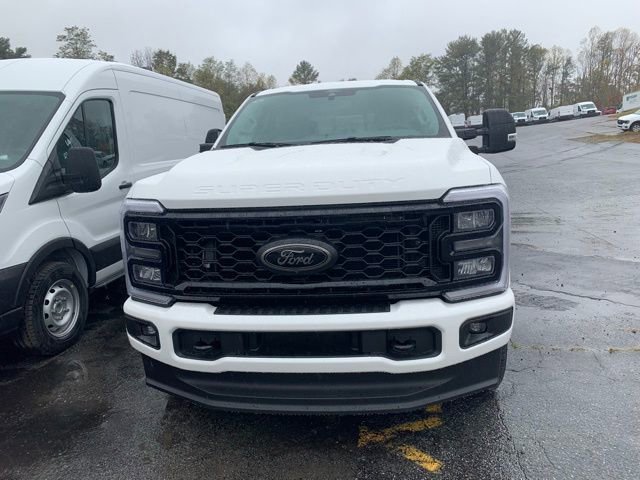 New 2026 Ford F350 Lariat w/ Black Appearance Package image 11