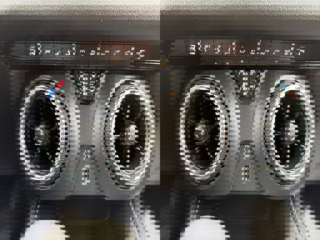 Used 2023 Chevrolet Blazer LT image 25