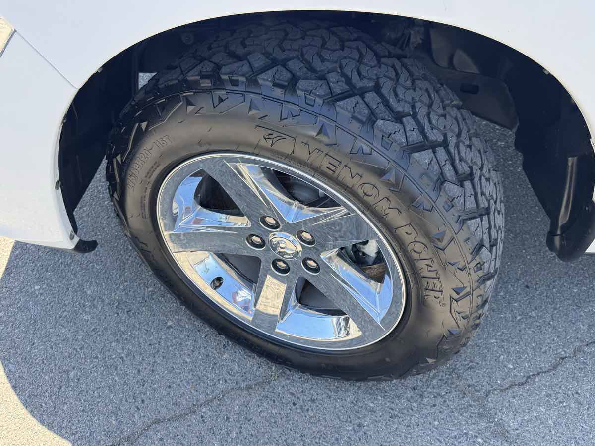 Used 2015 RAM 1500 Express AWD/4WD image 35