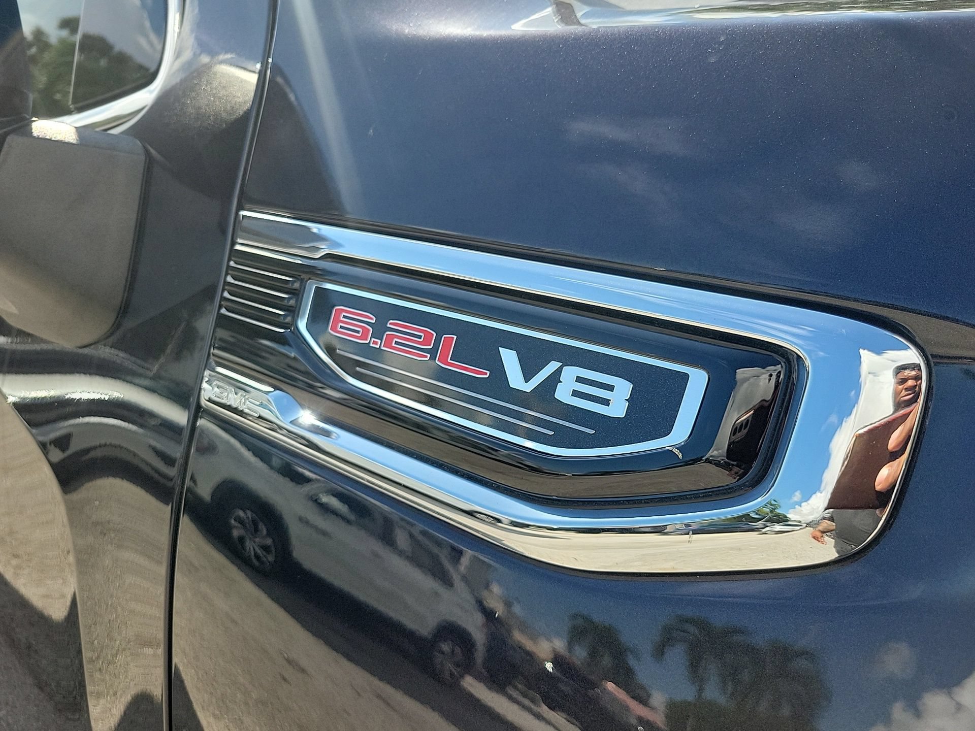 Used 2025 GMC Sierra 1500 Denali w/ Denali Reserve Package AWD/4WD image 6