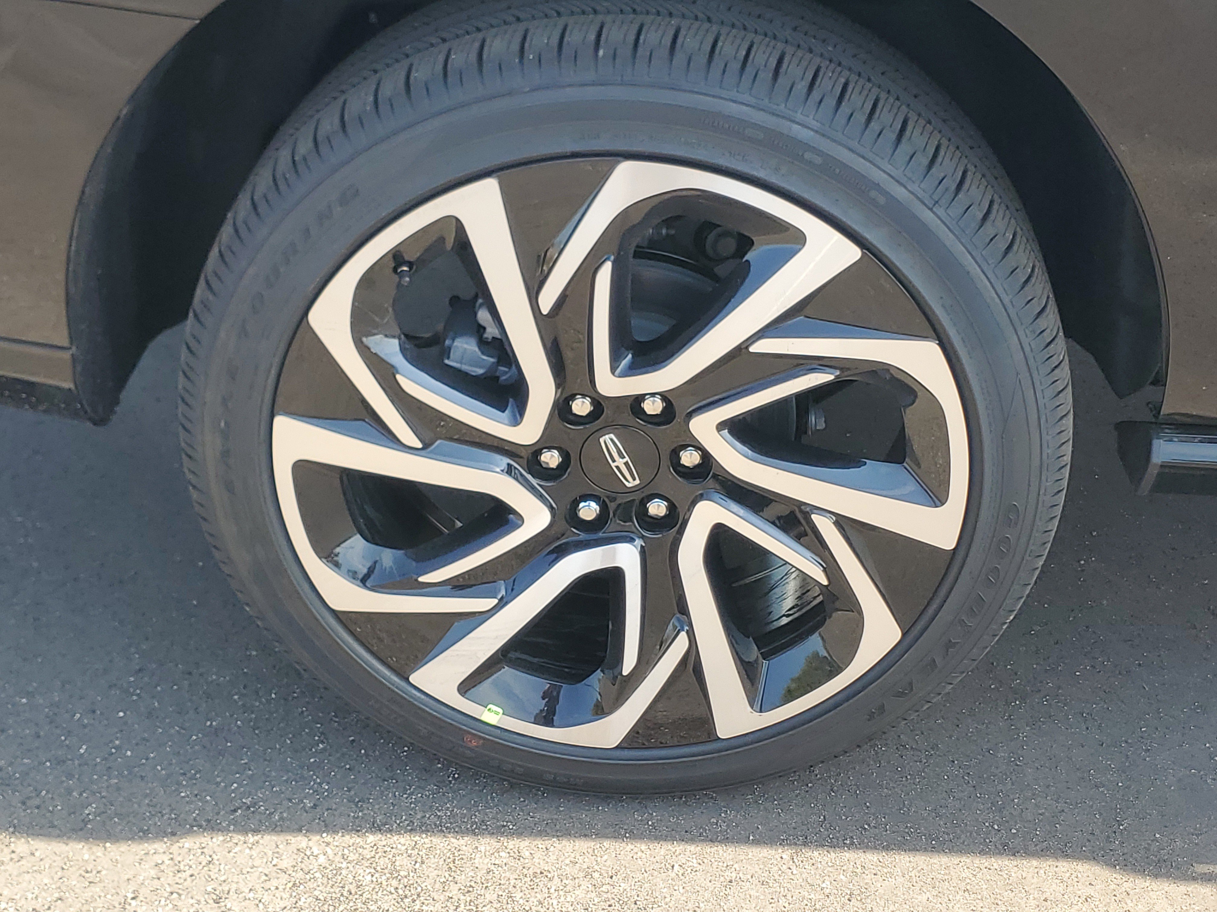 New 2027 Lincoln Navigator Reserve AWD/4WD image 5