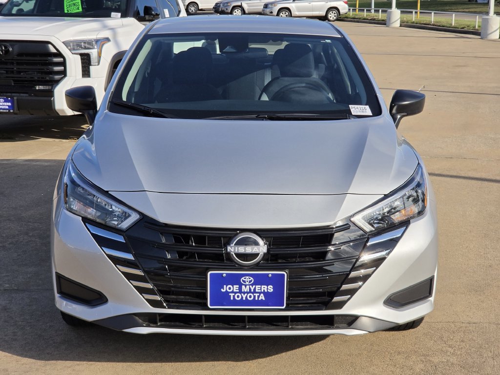 Used 2025 Nissan Versa S w/ Trunk Package FWD image 3