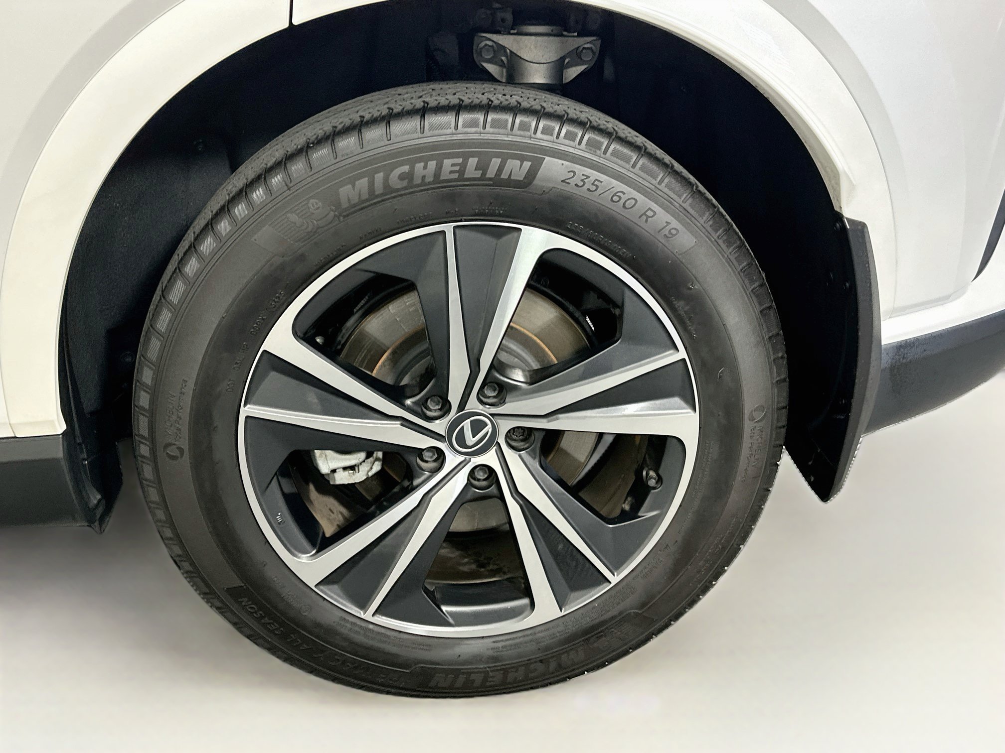 Used 2024 Lexus RX 350 FWD w/ Technology Package image 11