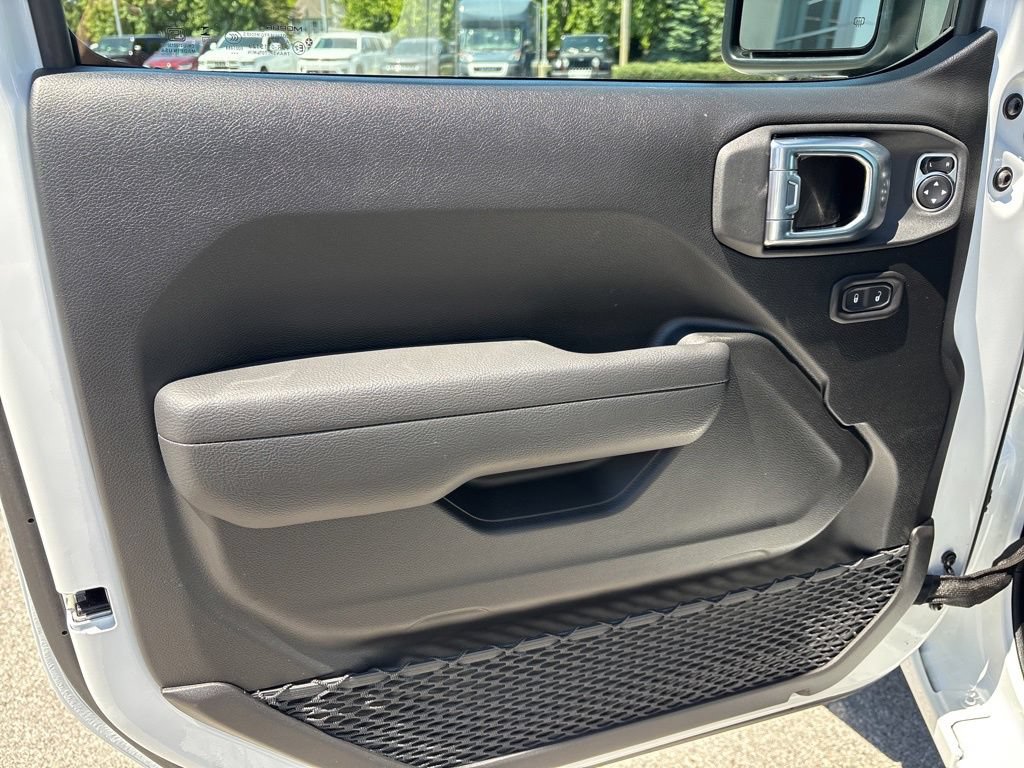 New 2026 Jeep Wrangler Unlimited Sport AWD/4WD image 8