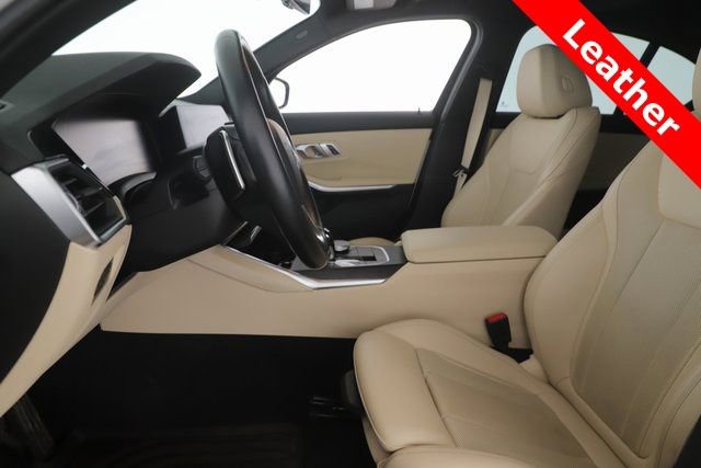 Used 2022 BMW 330e xDrive image 16