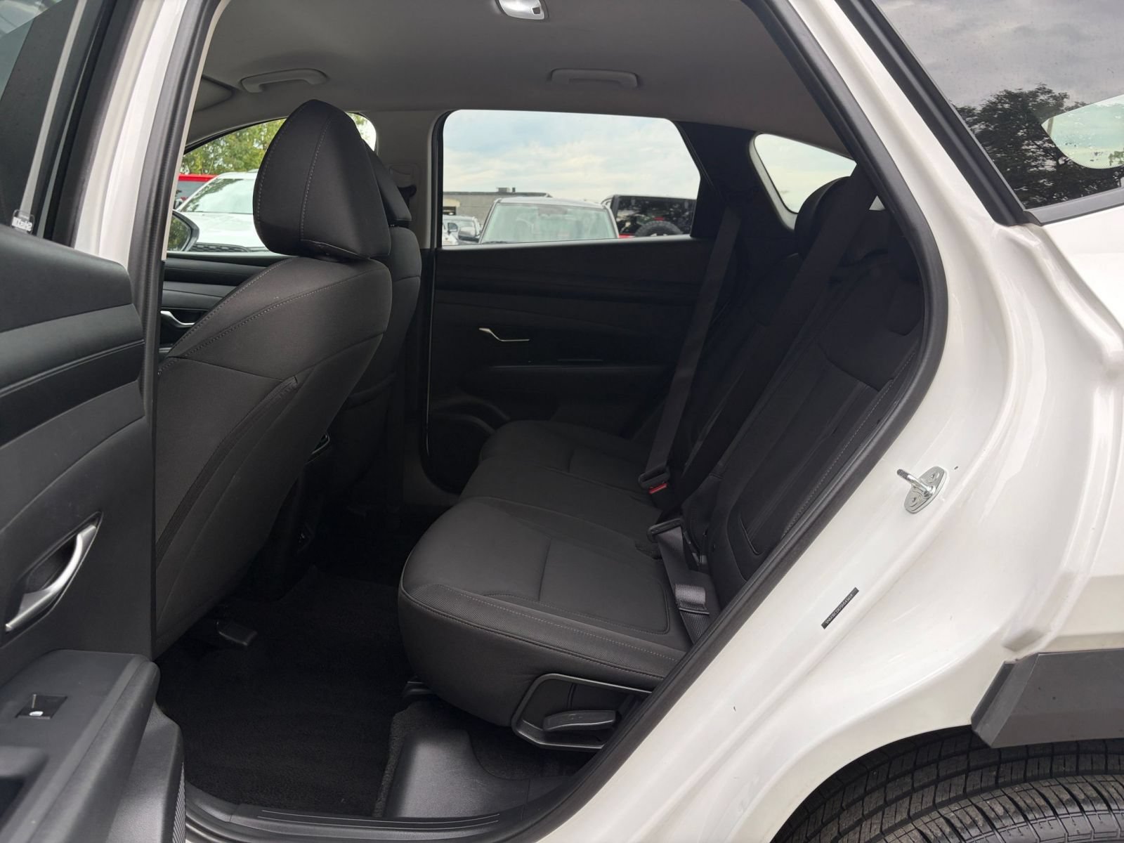 Used 2025 Hyundai Tucson SEL AWD/4WD image 27