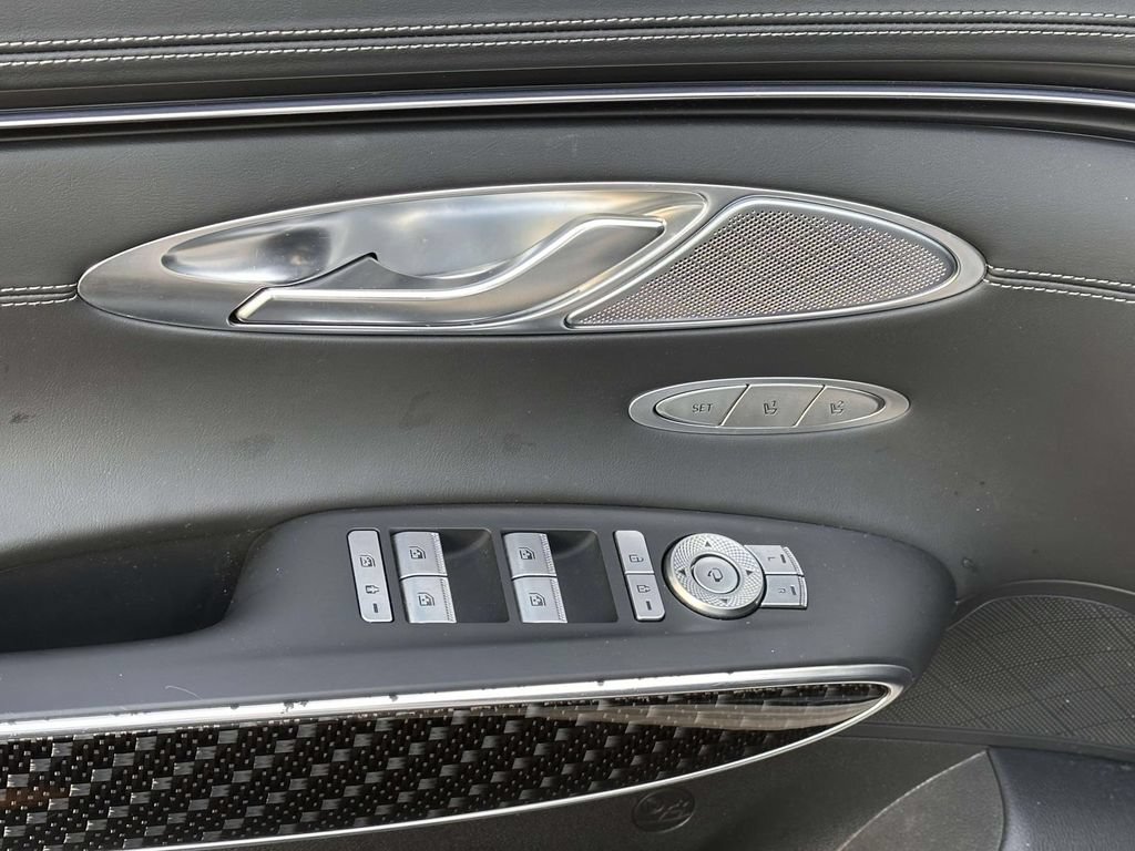Used 2023 Genesis GV70 3.5T Sport w/ Sport Prestige Package AWD/4WD image 13