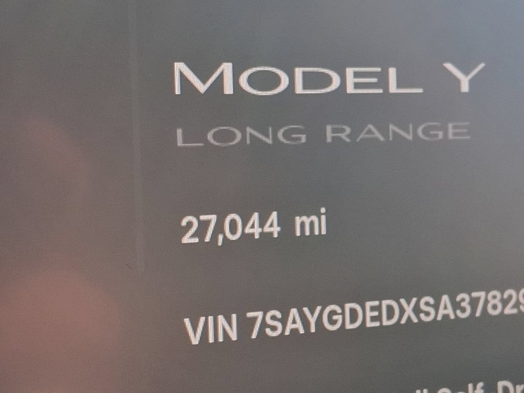 Used 2025 Tesla Model Y Long Range RWD image 19