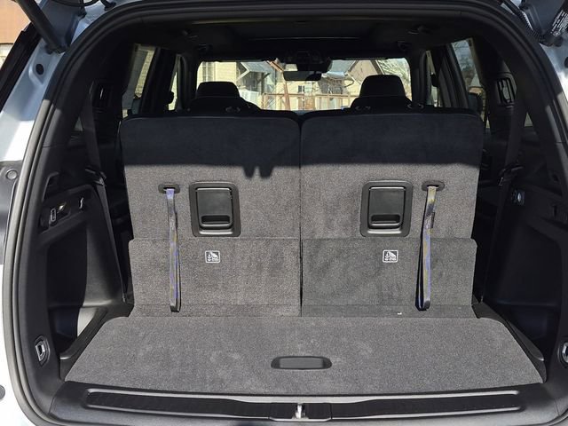 New 2025 Jeep Grand Cherokee L Limited image 13