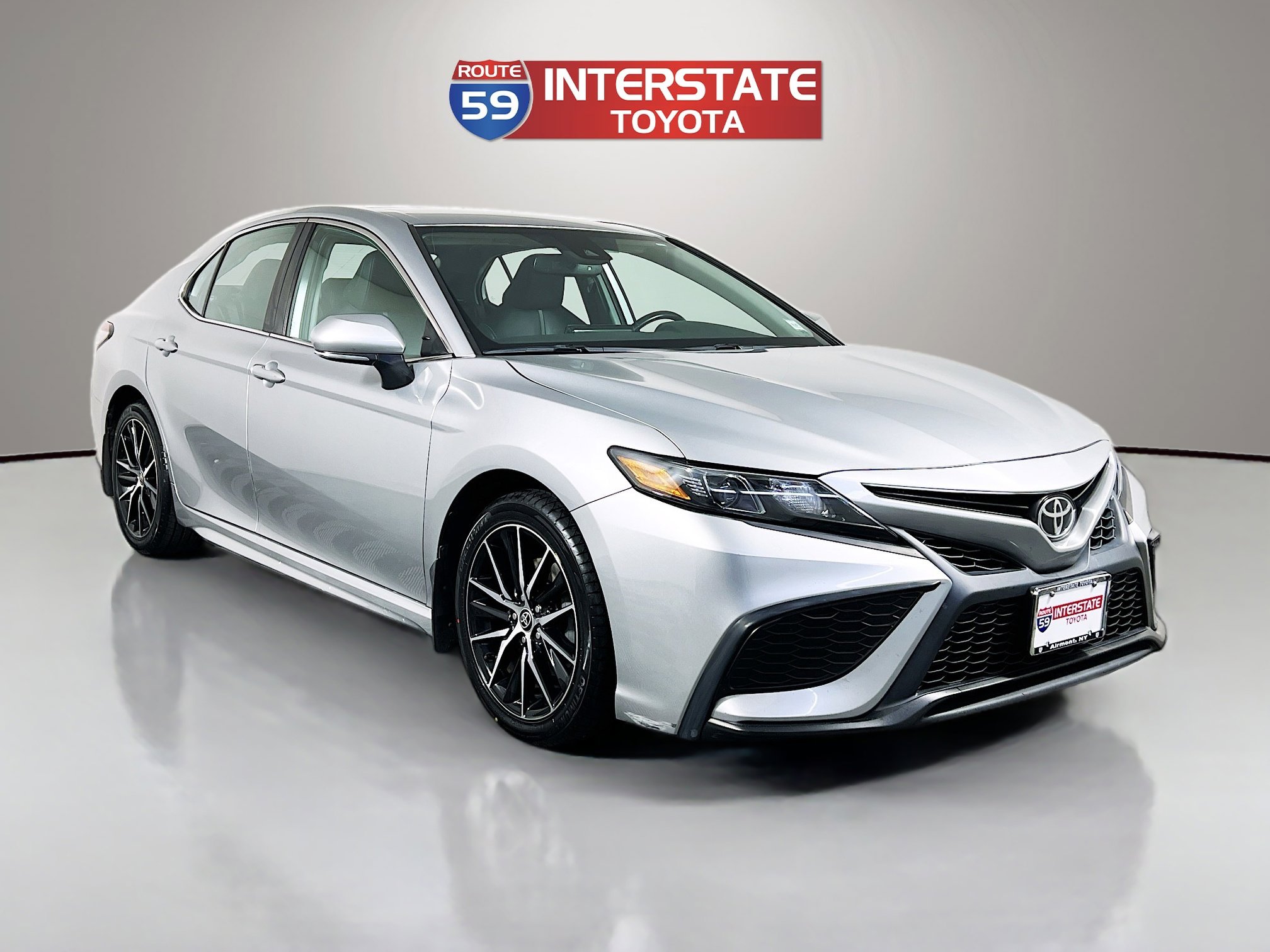 Used 2021 Toyota Camry SE