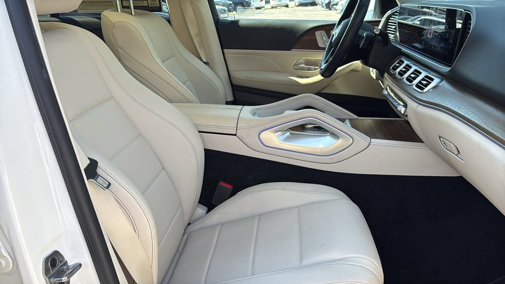 Certified 2025 Mercedes-Benz GLE 350 4MATIC image 10
