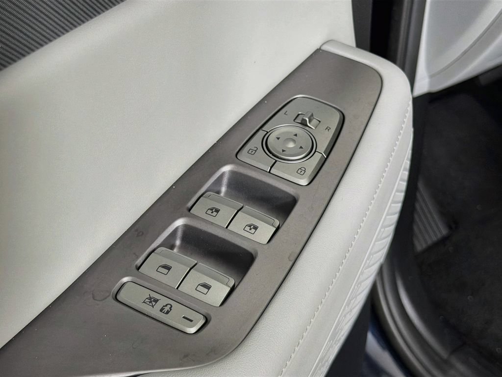 Used 2024 Hyundai Palisade SEL w/ Premium Package FWD image 23