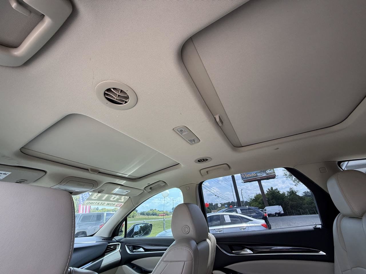 Used 2019 Buick Enclave Premium w/ Experience Buick Package FWD image 30