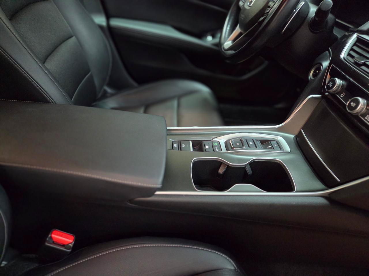 Used 2022 Honda Accord Sport image 27