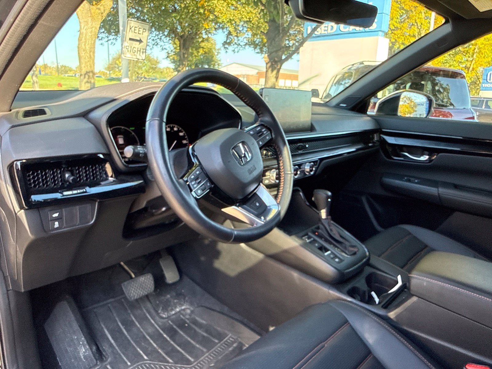 Certified 2025 Honda CR-V Sport Touring image 26