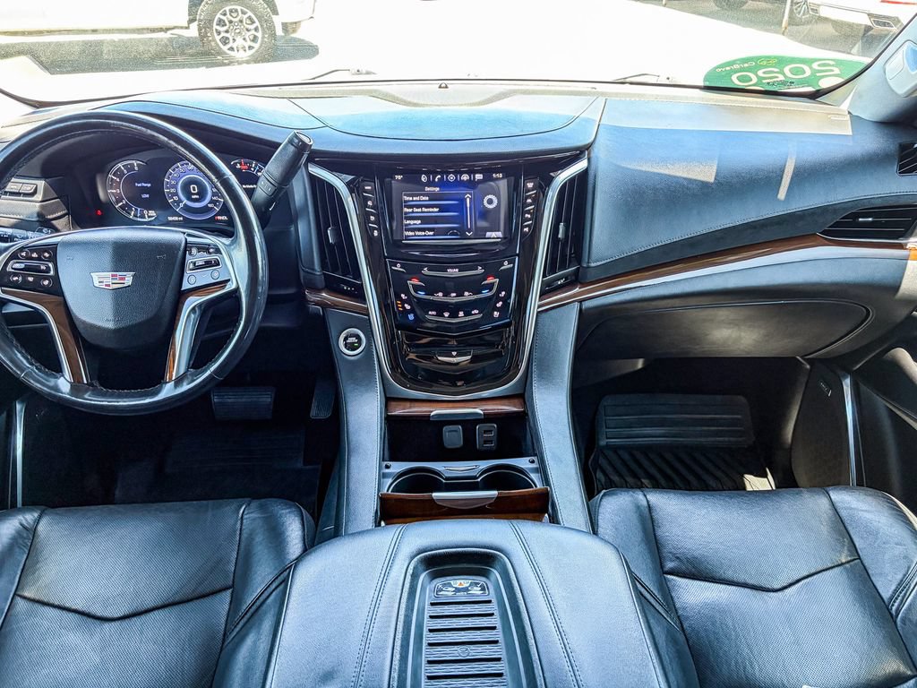 Certified 2020 Cadillac Escalade Luxury AWD/4WD image 9