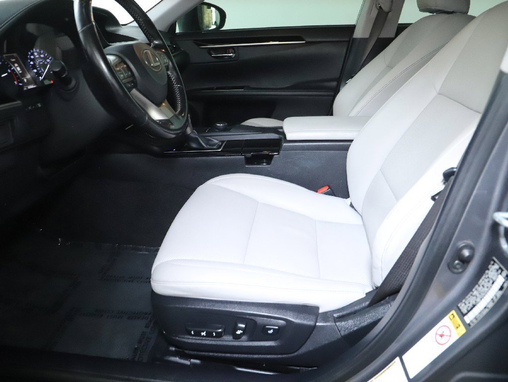 Used 2016 Lexus ES 350 w/ Accessory Package 2 FWD image 19