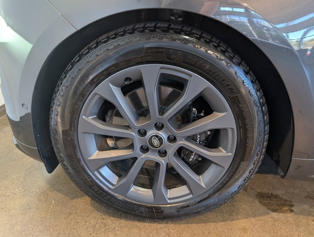Used 2023 Land Rover Range Rover Sport SE Dynamic image 7