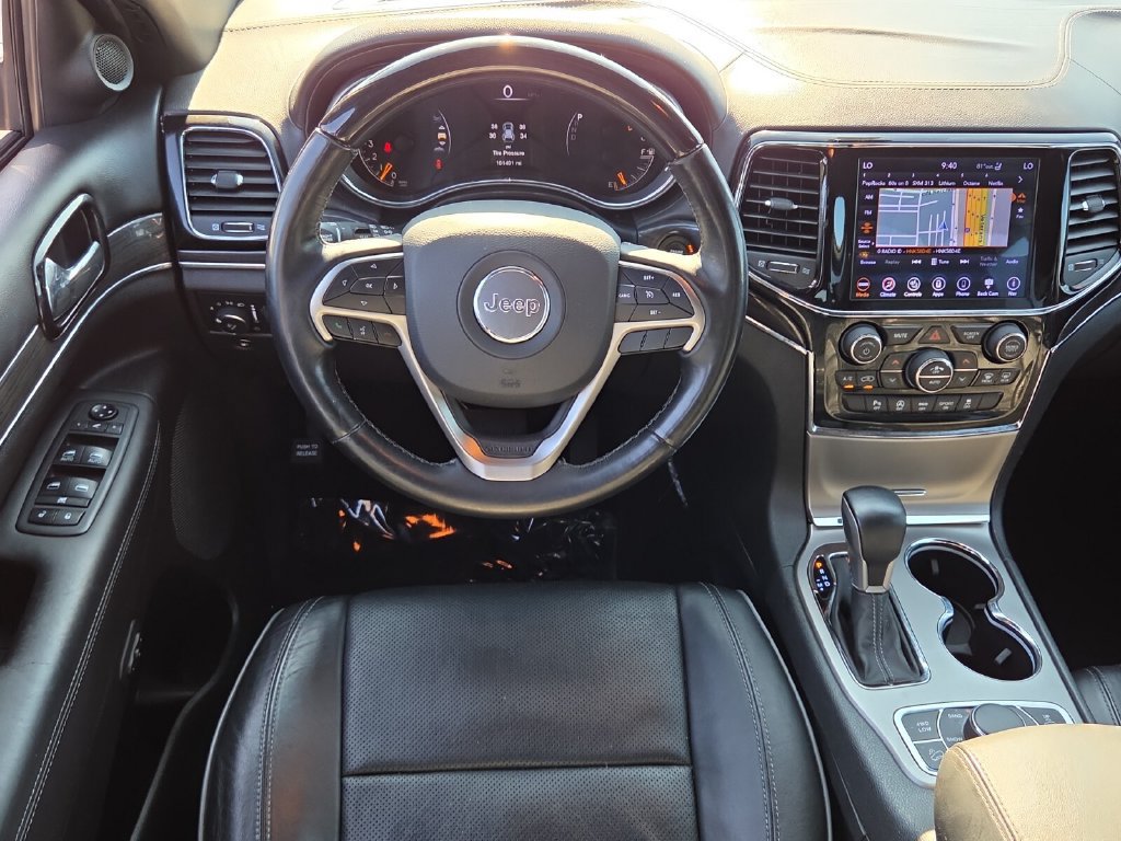 Used 2019 Jeep Grand Cherokee Overland AWD/4WD image 14