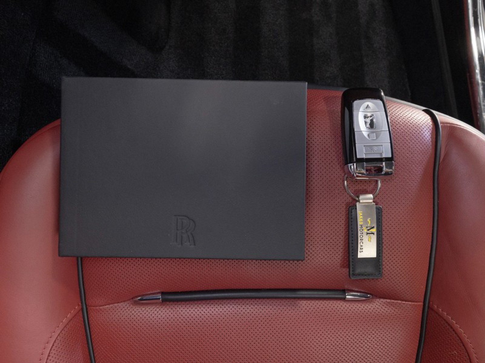 Used 2016 Rolls-Royce Wraith RWD image 64